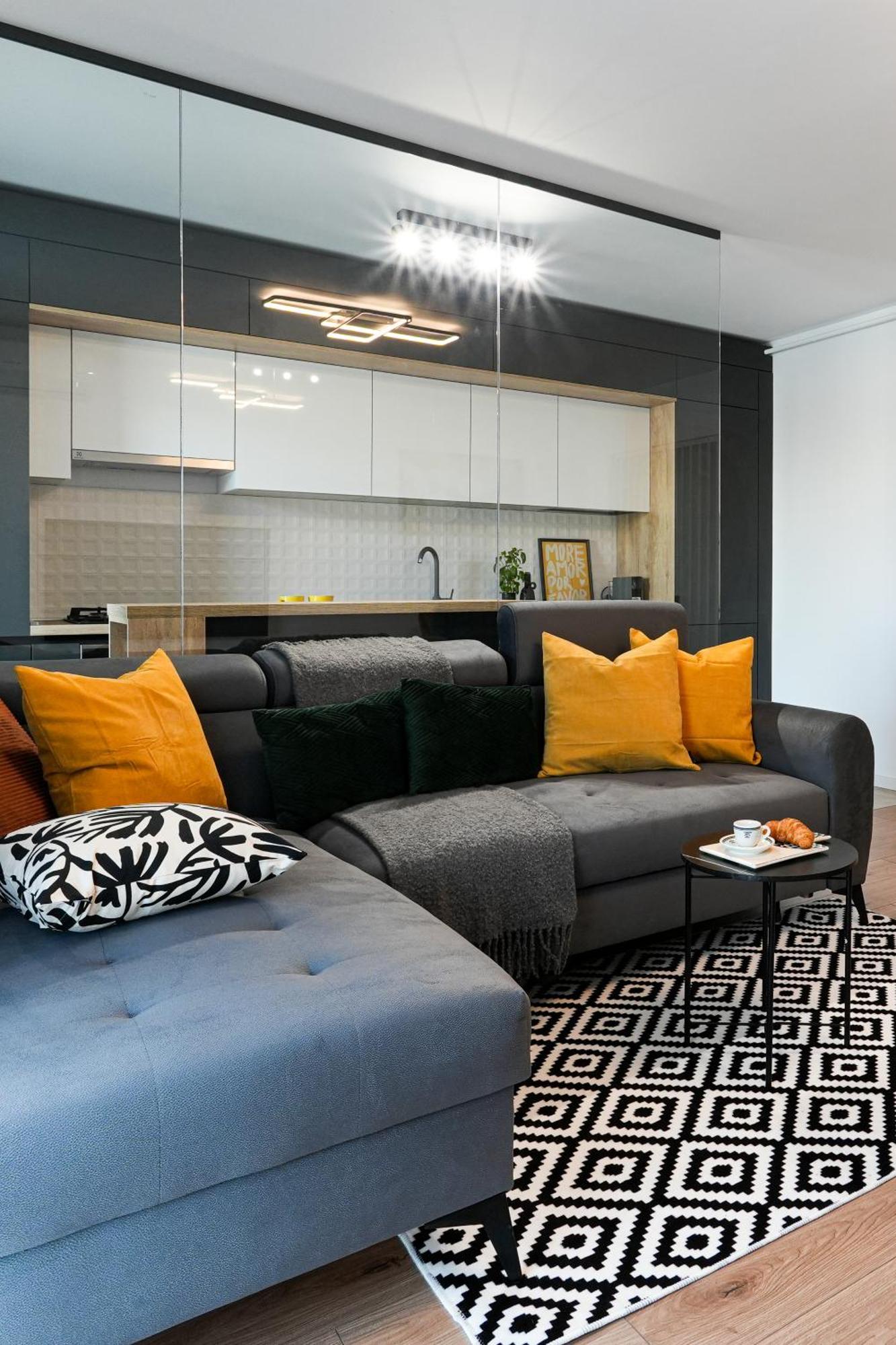 Sandra - Park-View Apt With Balcony & Parking Bucharest Luaran gambar