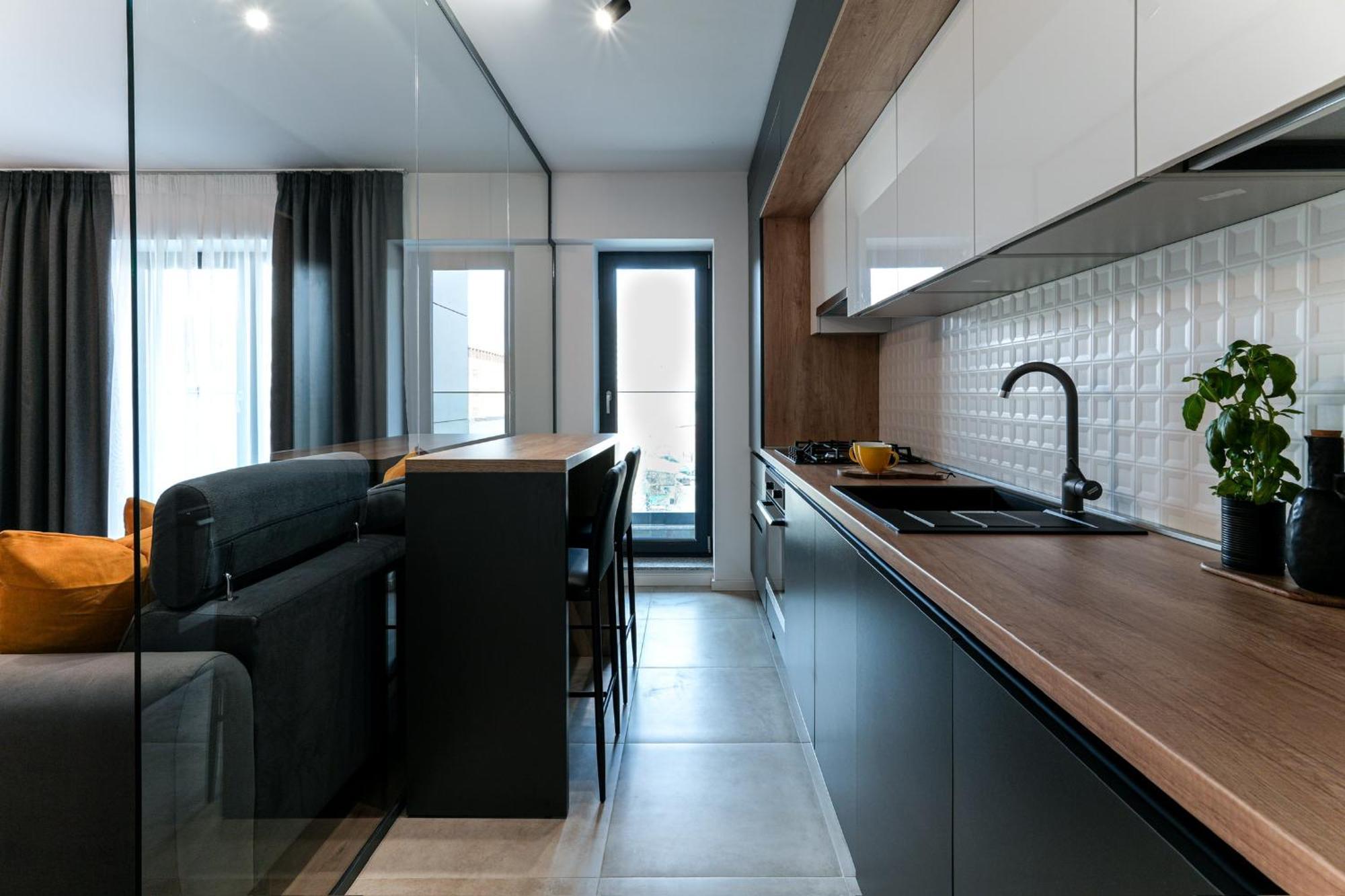 Sandra - Park-View Apt With Balcony & Parking Bucharest Luaran gambar