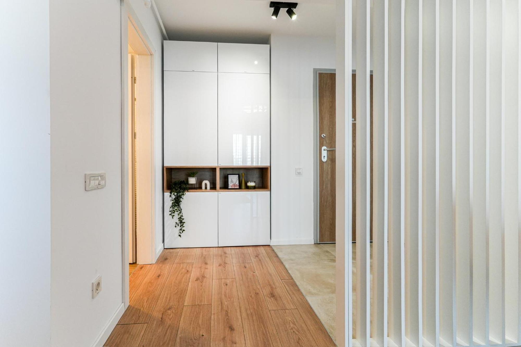 Sandra - Park-View Apt With Balcony & Parking Bucharest Luaran gambar