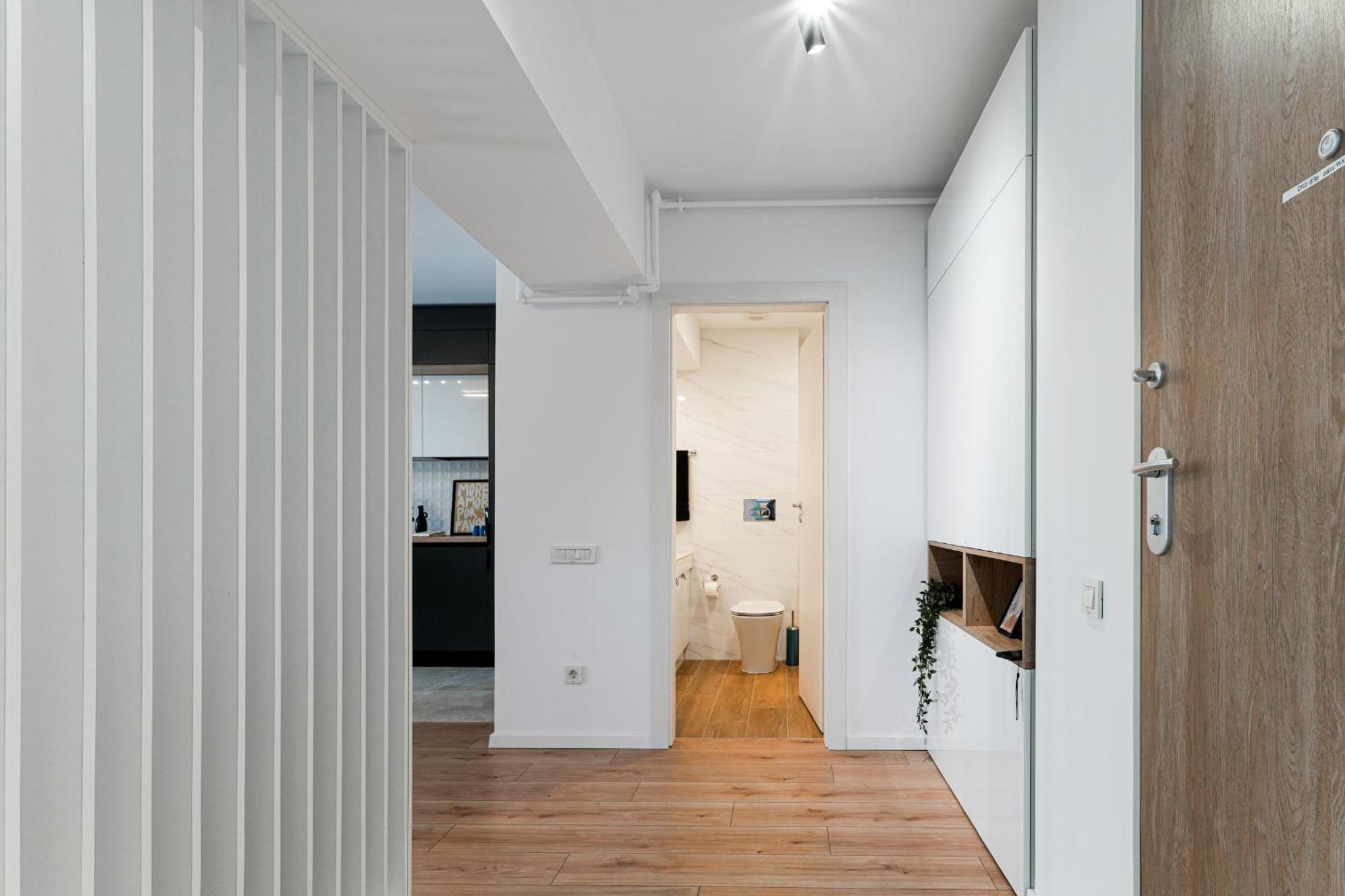 Sandra - Park-View Apt With Balcony & Parking Bucharest Luaran gambar