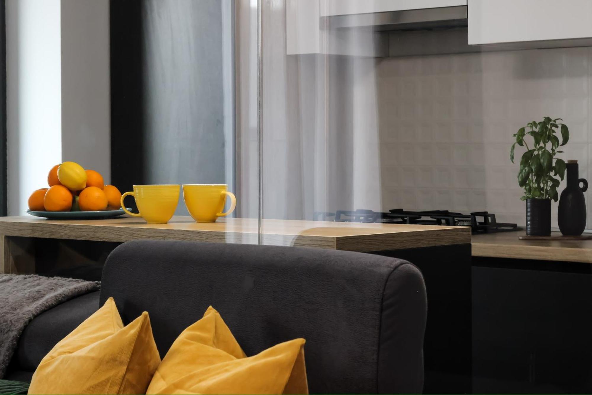 Sandra - Park-View Apt With Balcony & Parking Bucharest Luaran gambar